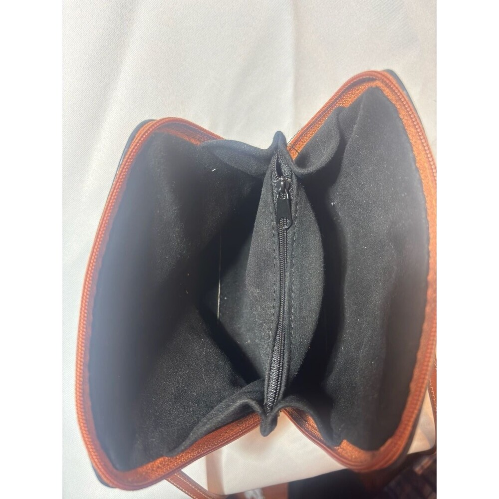 Vera Pelle Made In Italy Navy and Tan Leather Crossbody Bag
